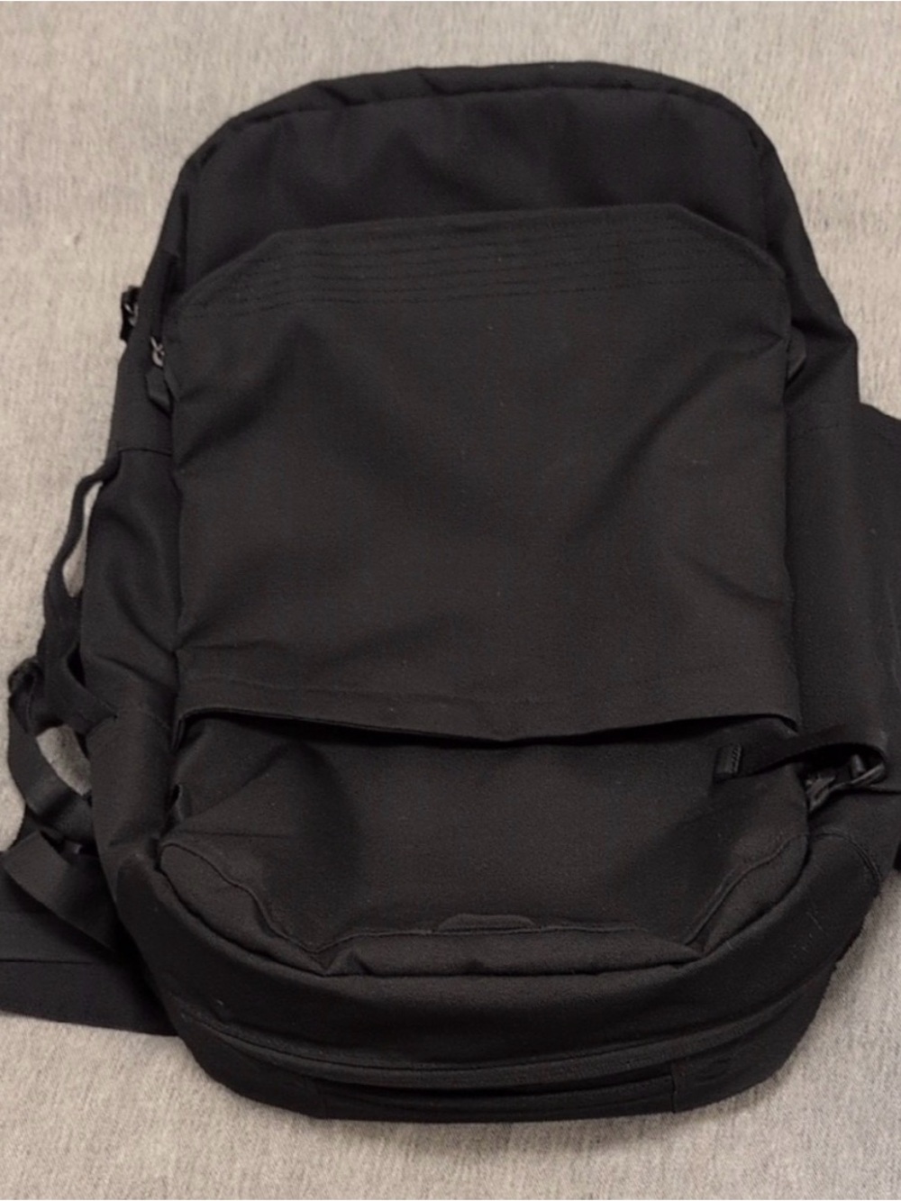 Pakt One Travel Backpack 35L - Black (expandable to 45L) - Picture 3 of 4